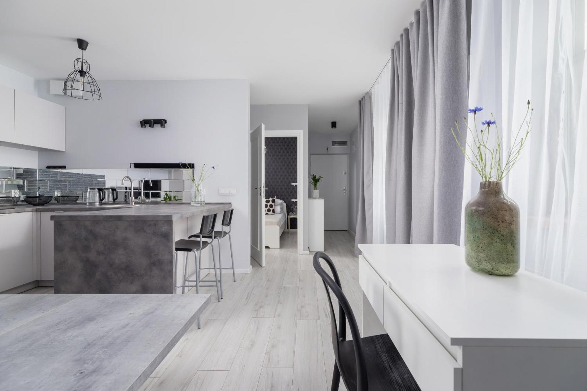 One Bedroom Apartment With A Balcony - Dietla 109 Street Cracovie Extérieur photo